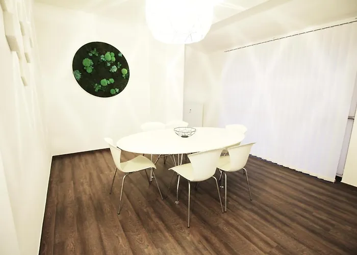 Space Loft Wohndesign Mit 2 Schlafzimmern L 450M Bis Uni Lejlighed *