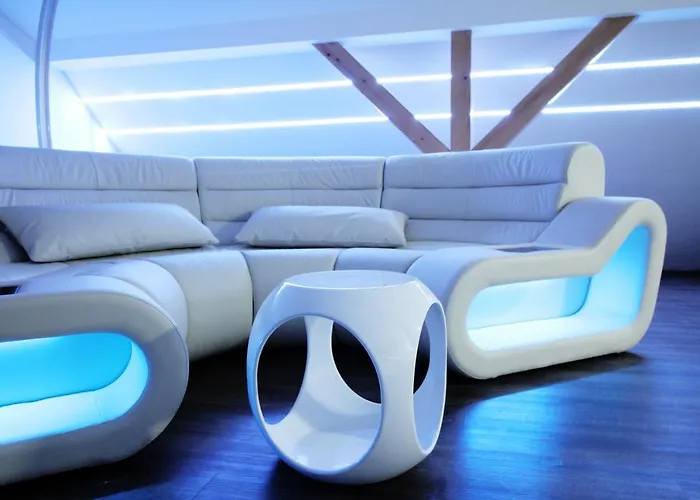 Space Loft Wohndesign Mit 2 Schlafzimmern L 450M Bis Uni Lejlighed *