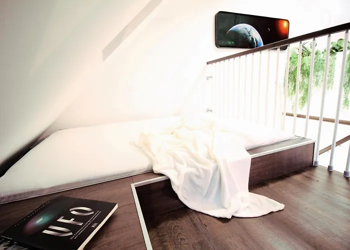 Space Loft Wohndesign Mit 2 Schlafzimmern L 450M Bis Uni Lejlighed